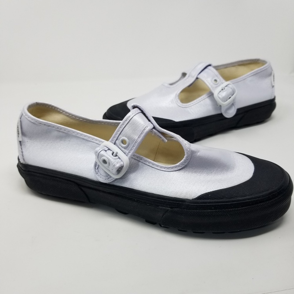 VANS‎ Style 93 Coated Canvas True White Mary Jane Sneakers Shoes Women's Size 8